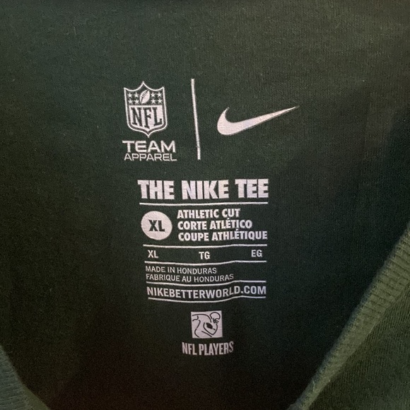 Aaron Rodgers Greenbay Packers t-shirt - Picture 2 of 3